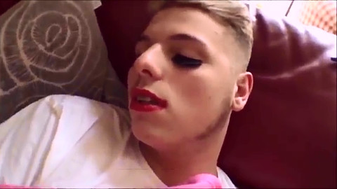 Ben的整人计画 - 帮Elliot化妆 - AcFun弹幕视频网 - 认真你就输啦 (ω)ノ- ( ゜- ゜)つロ