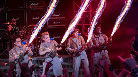 《超能敢死队》全新中文预告片 - AcFun弹幕视