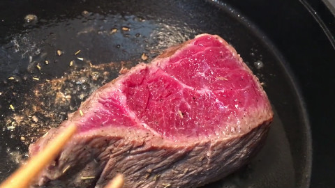 污妖王的厨房:失败的惠灵顿牛排 - AcFun弹幕视频网 - 认真你就输啦 (ω)ノ- ( ゜- ゜)つロ