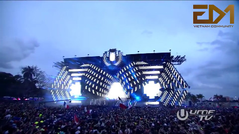 Faded现场版,铁叔演绎的完美无瑕 - AcFun弹幕