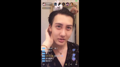 【蛇精男刘梓晨】都没去过美国整容，我瞧不起你们 - AcFun弹幕视频网 - 认真你就输啦 (ω)ノ- ( ゜- ゜)つロ