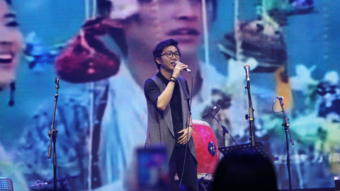 卡修RUI与胡歌PK演绎《逍遥叹》 - AcFun弹幕