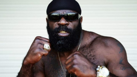 【秩序】暴力黑拳,两黑人大块头残忍互殴! - A