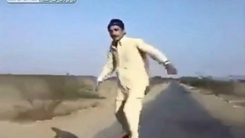 印度阿三哥开挂 搞笑视频合辑 - AcFun弹幕视频