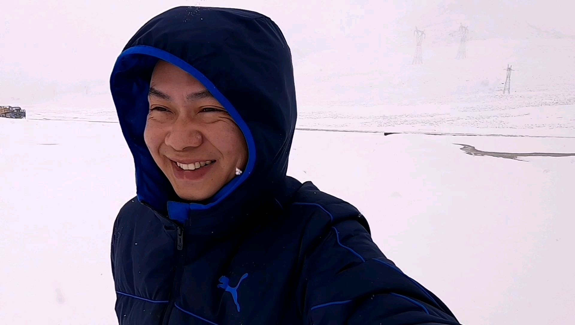 亮亮在路上