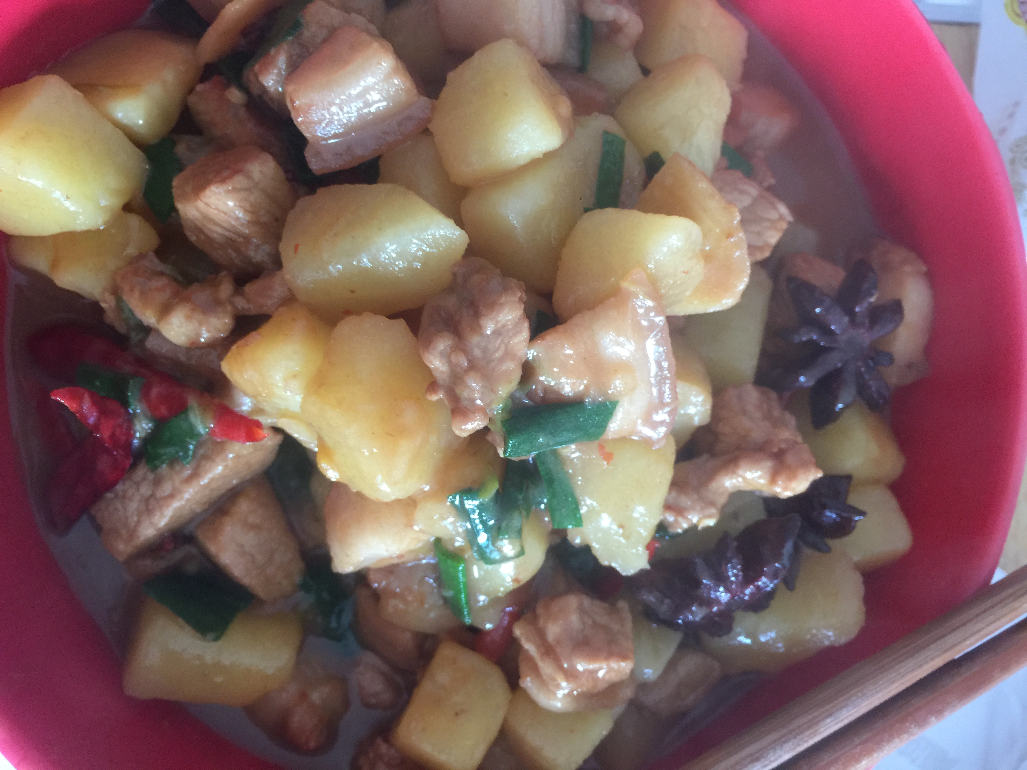 今天试手土豆烧肉~众基看看合格否? - AcFun弹