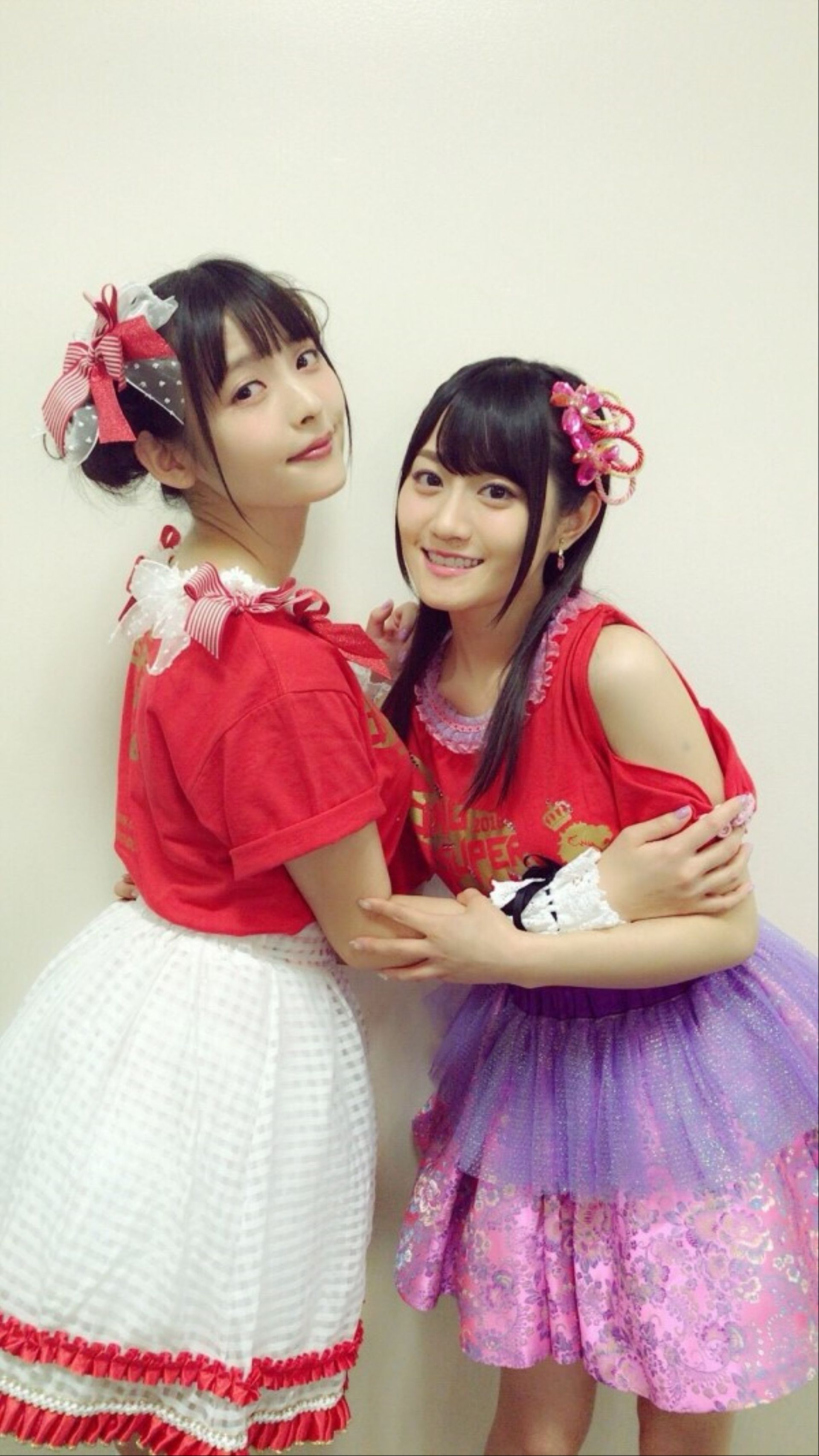 上坂堇上海公演花絮美照公开 团子头政委狂补中文