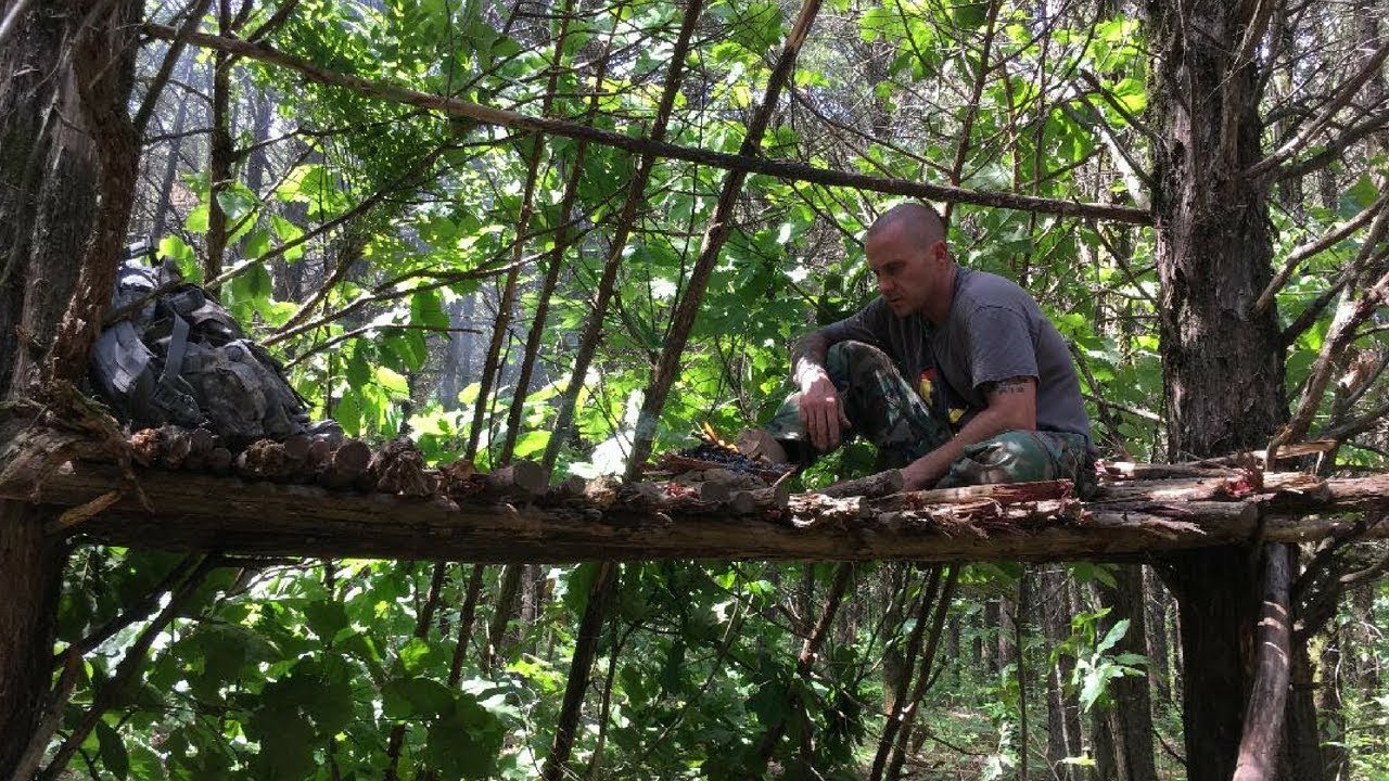 bushcraft野外求生实用性教学,3种野外超好用的庇护所搭建方法