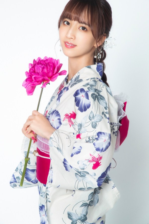 Grl 全新浴衣照公开乃木坂46斋藤飞鸟 与田佑希 佐藤枫一同亮相