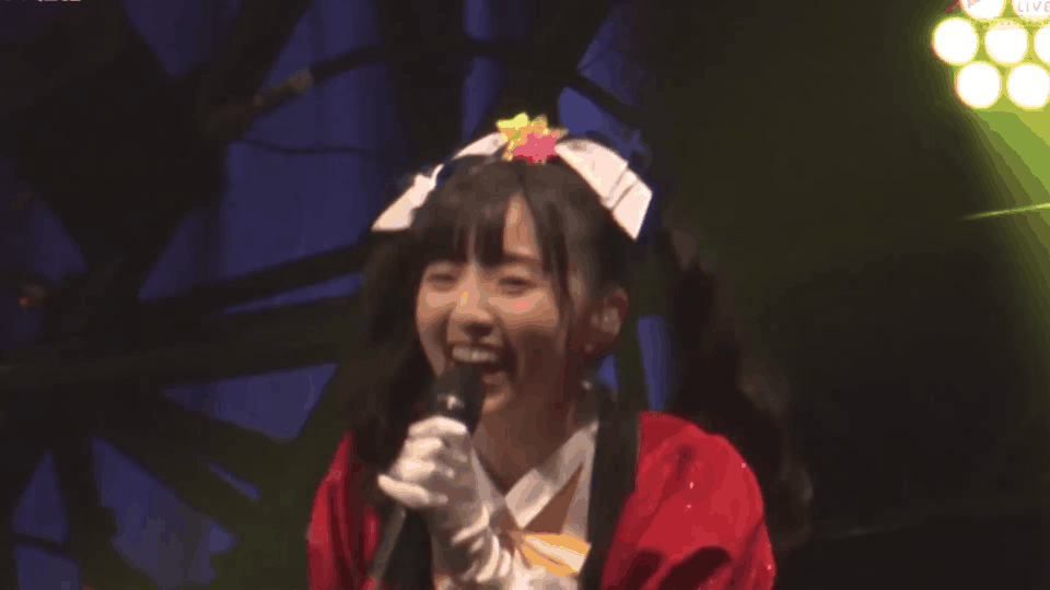 【佐贺偶像是传奇live】种田梨沙镜头gif