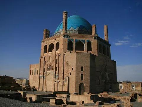 中外古典建筑伊斯兰建筑374伊尔汗国苏丹尼耶完者都陵墓