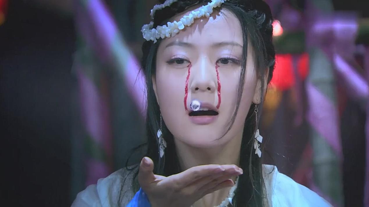 画皮2: 王英被老树妖打成重伤, 千年白狐不惜将内丹给他