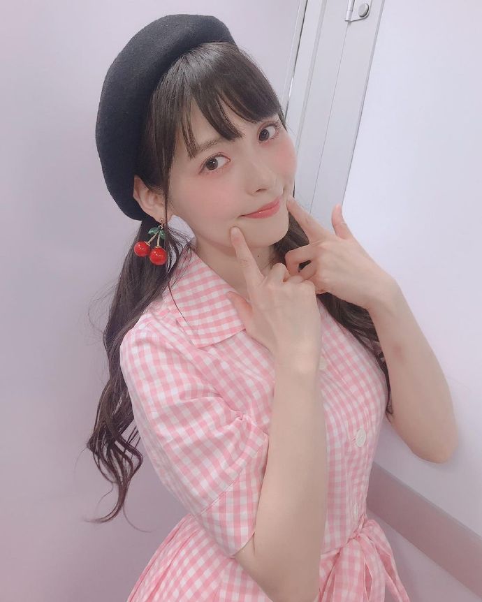 上坂堇最新ins67676767照片