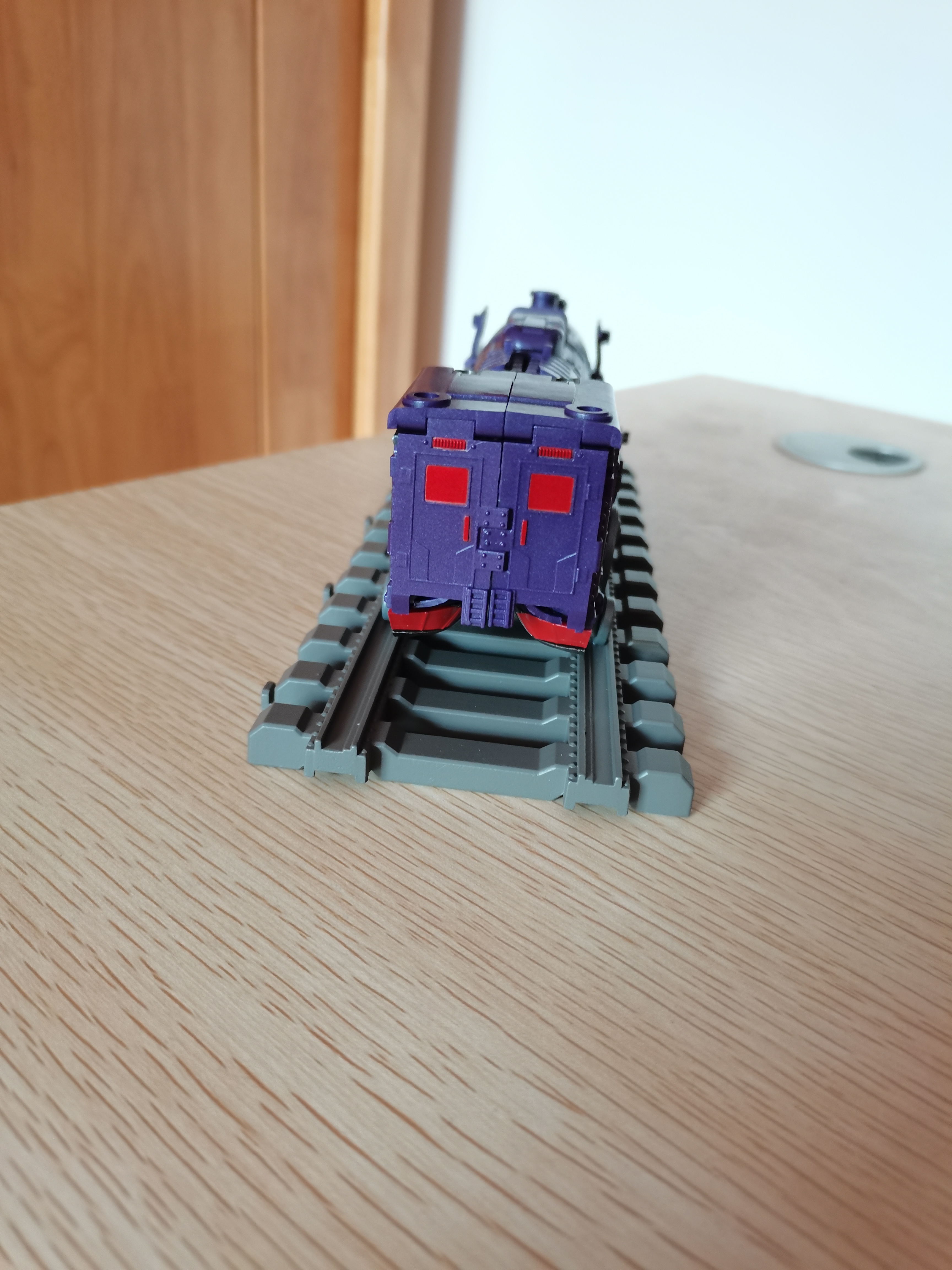 变形金刚玩具之zeta大火车