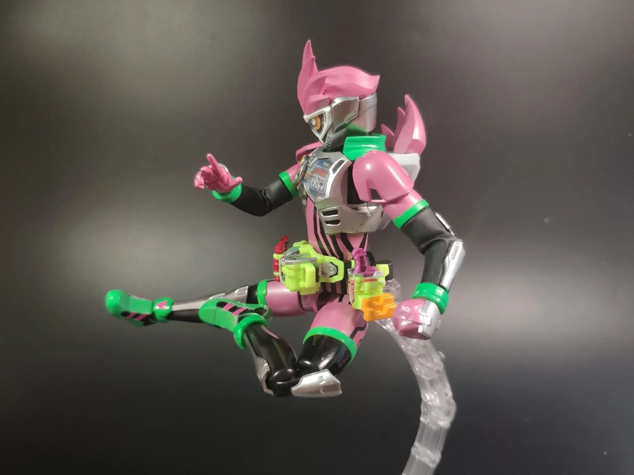 假面骑士exaidsd高达头