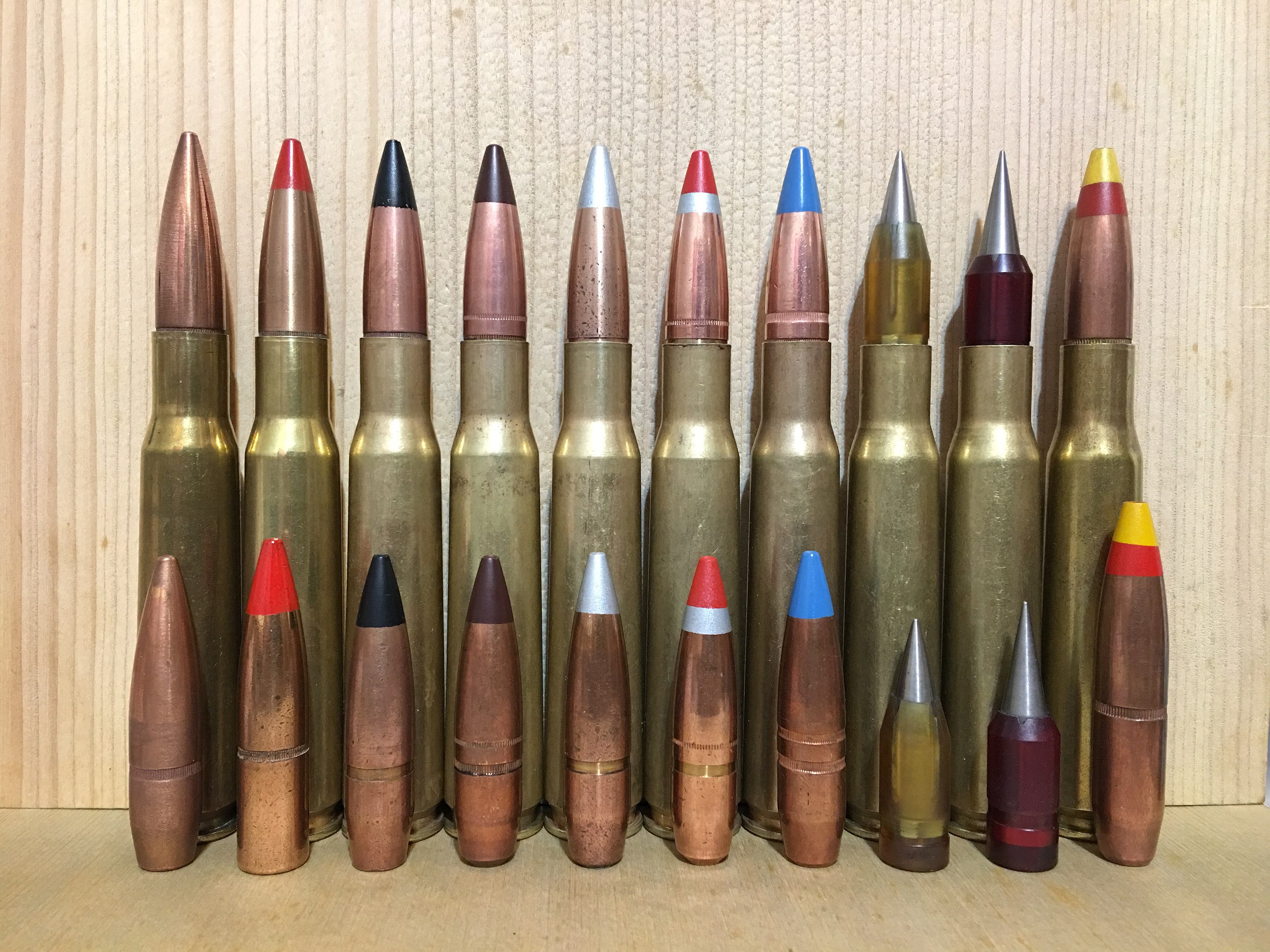 50bmg大口径机枪弹vs380磅石球矛利还是盾坚