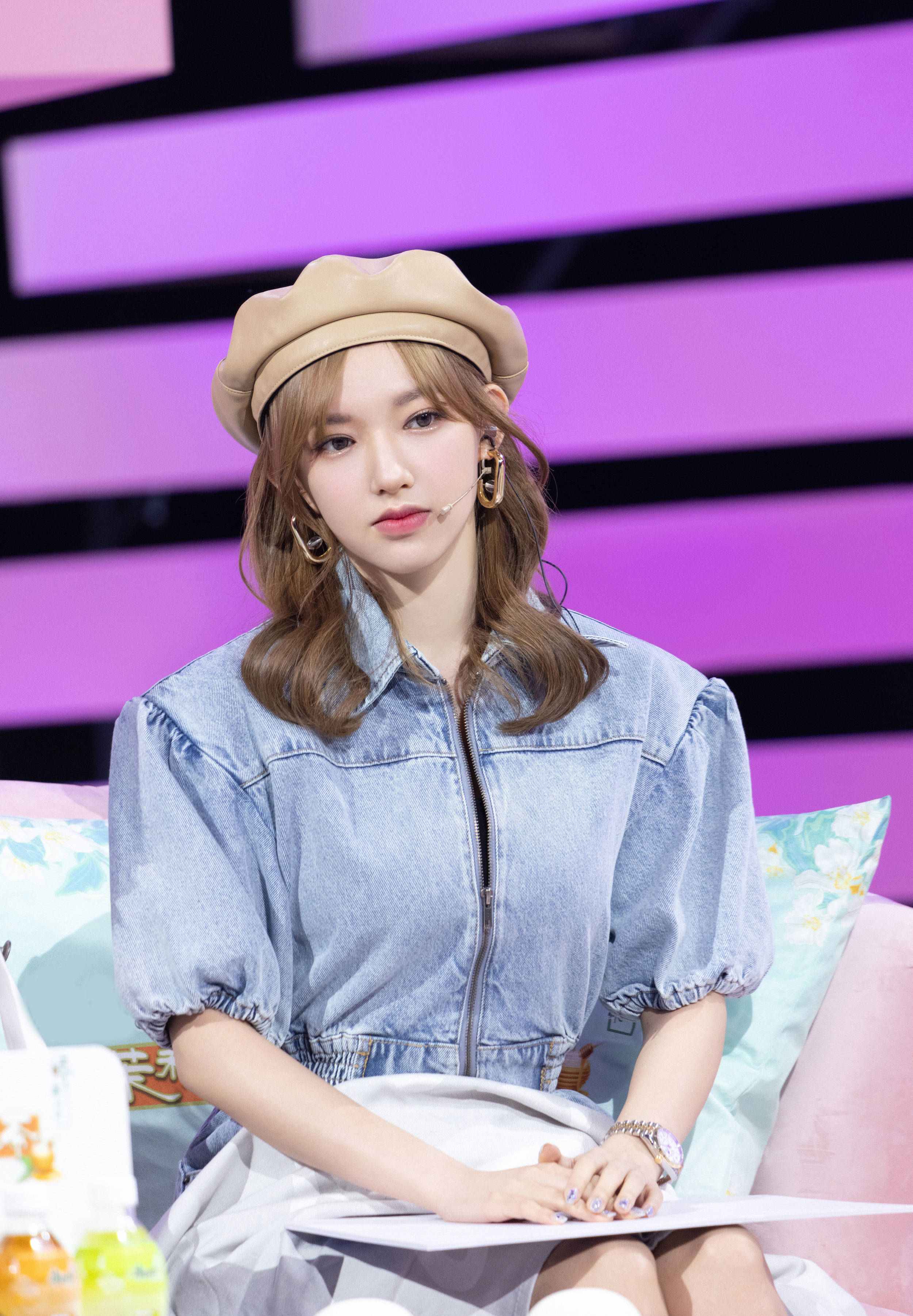 程潇主演新剧《你微笑时很美》上线 新综艺同期播出强势霸屏 - acfun