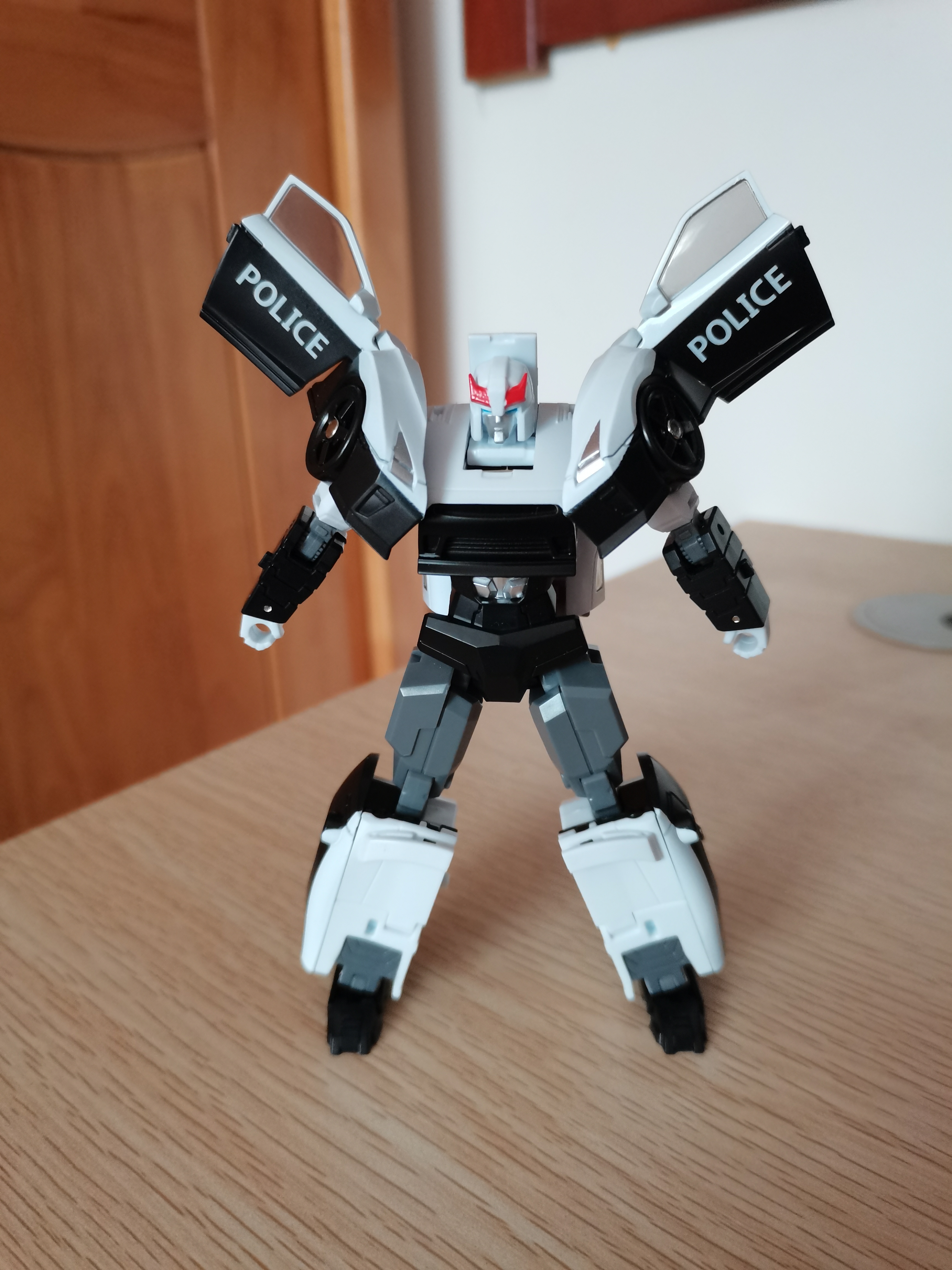 变形金刚玩具之大班警车烟幕