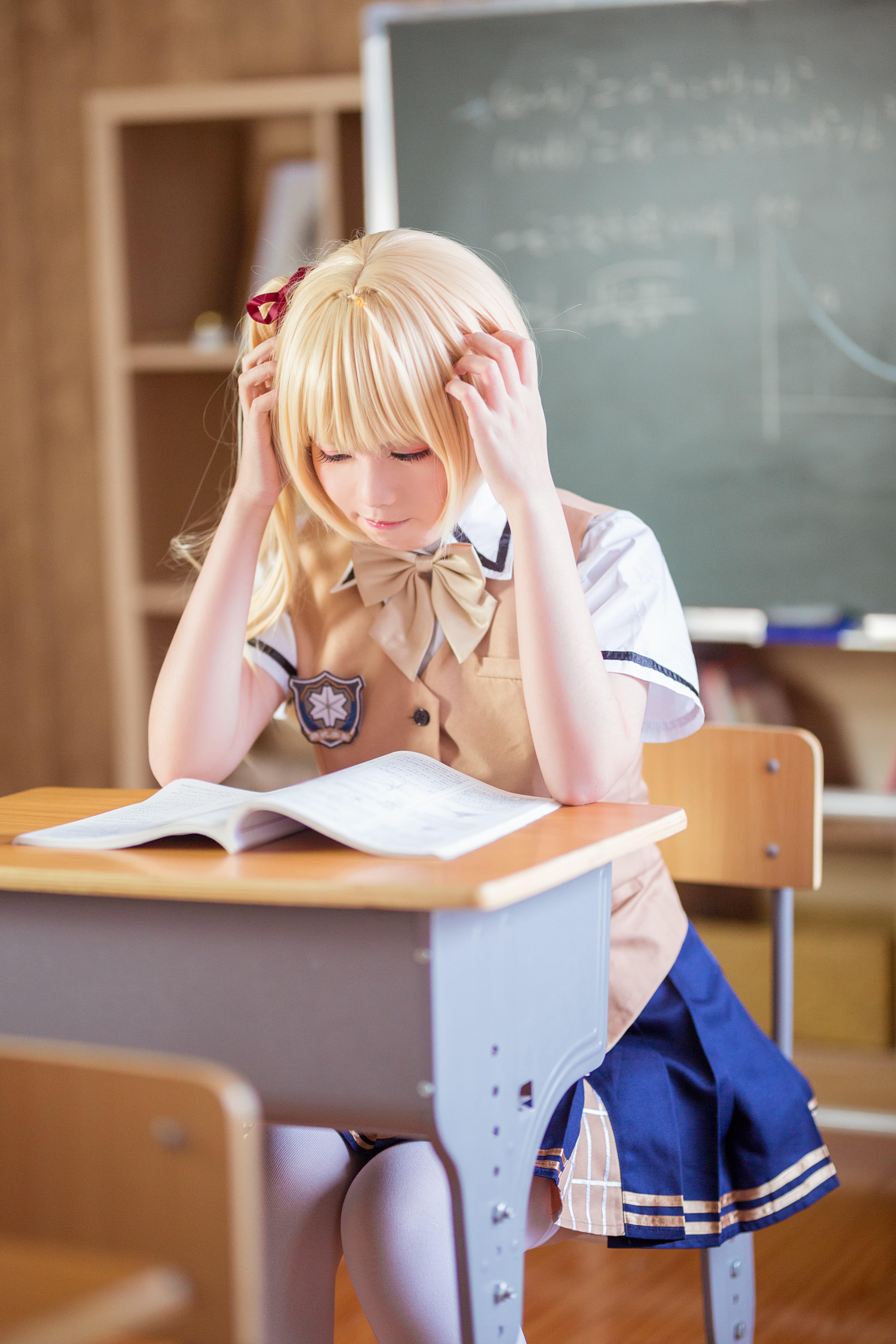 金发萌妹三色绘恋迟菓cos