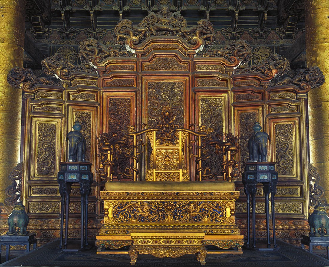 中国清朝太和殿屏风宝座