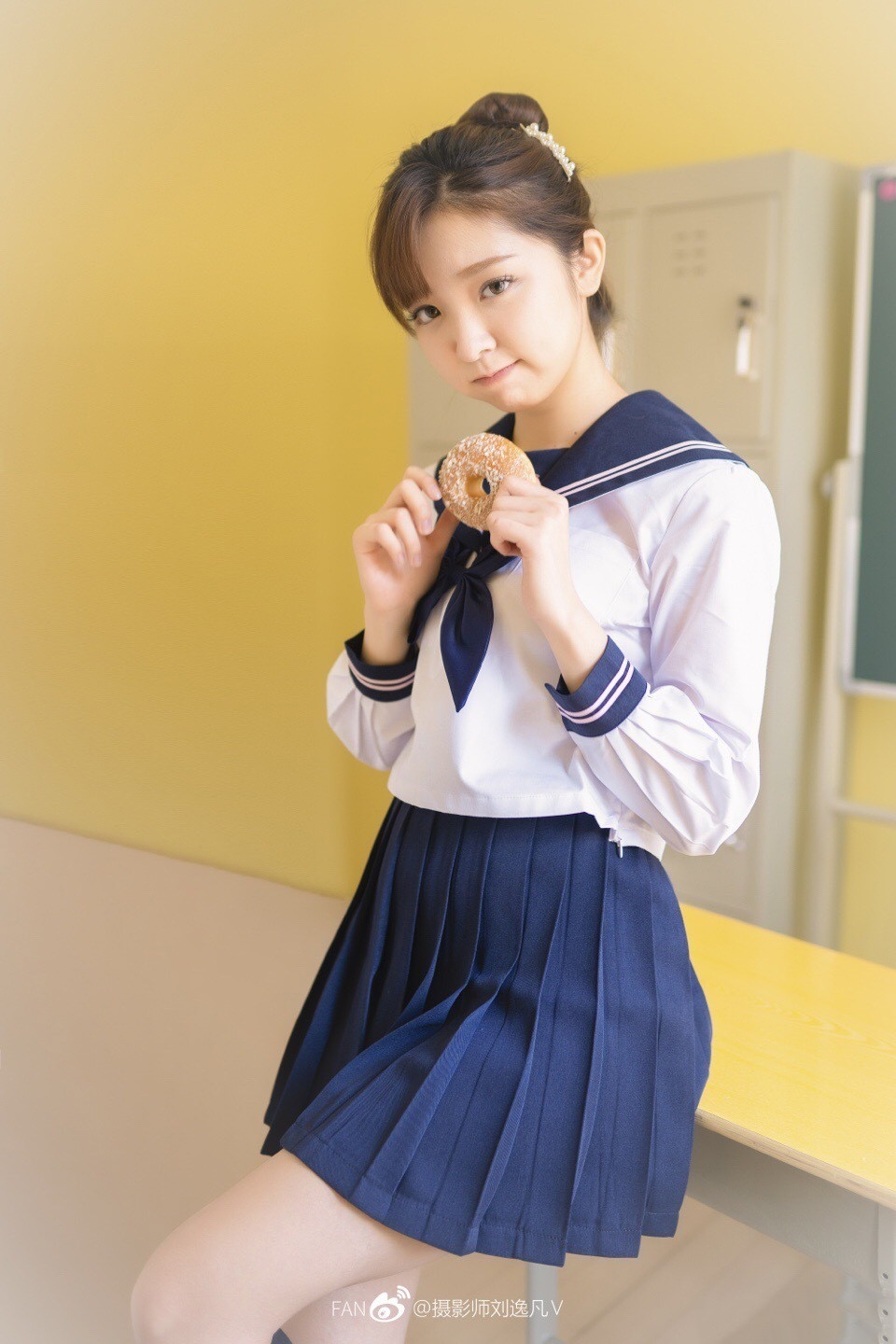 90后甜美自然氧气女孩妹子图夏日养眼笑容写真套图