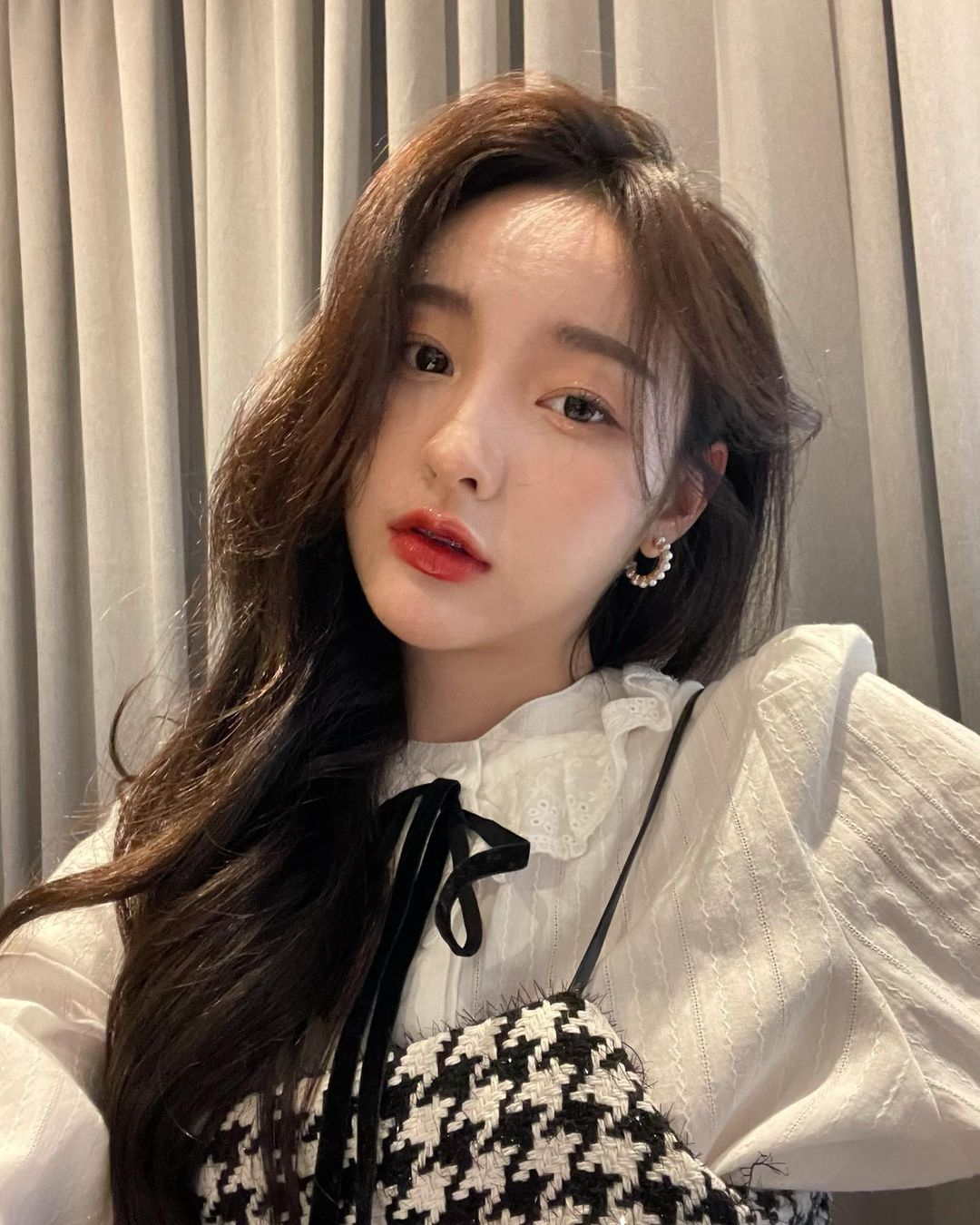 泰国妹kornkanok女友感爆棚甜而不腻爽朗笑容更是疗愈感十足