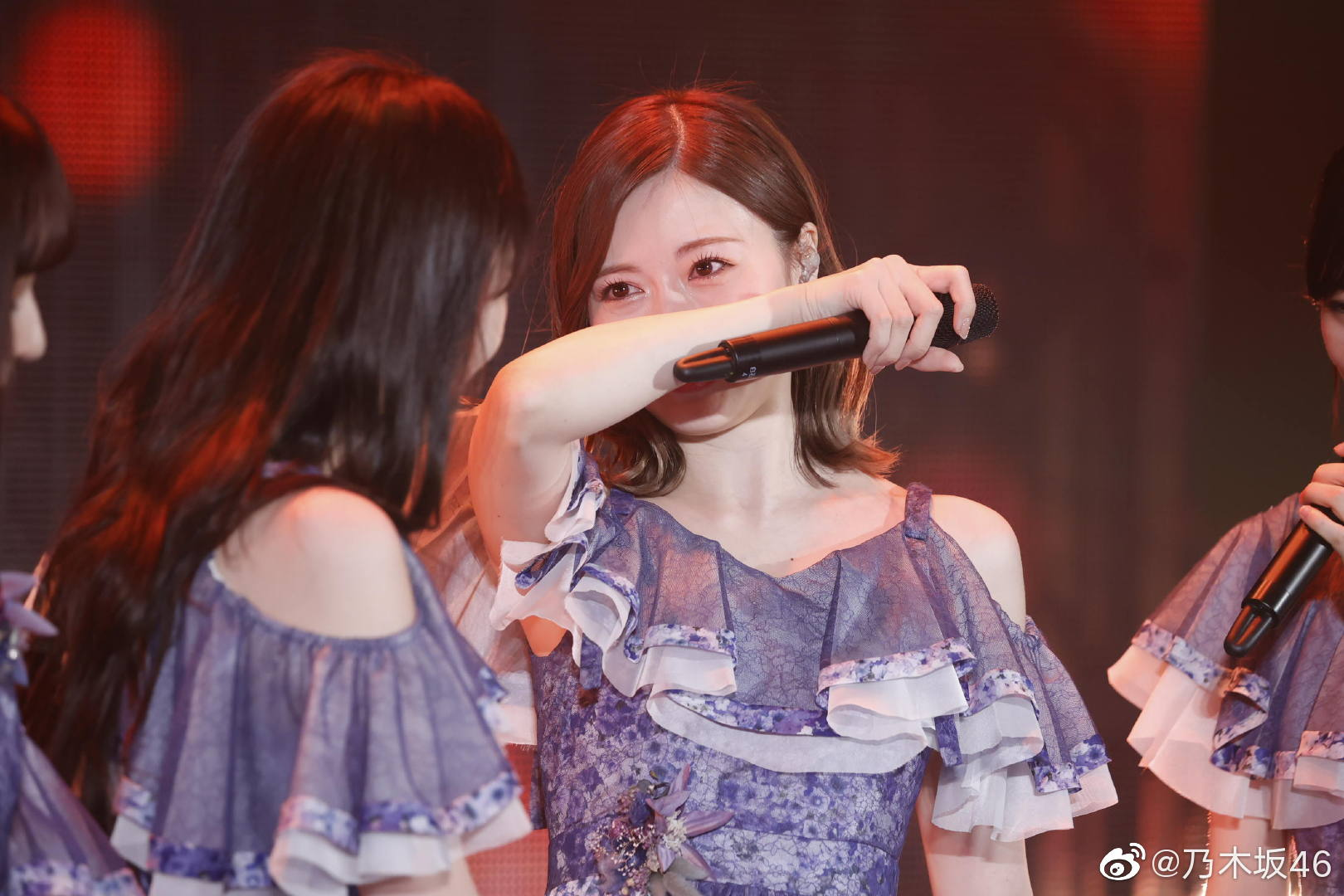 乃木坂46 白石麻衣毕业演出有终之美近十年偶像生涯画下句点 Acfun弹幕视频网 认真你就输啦 W ノ つロ