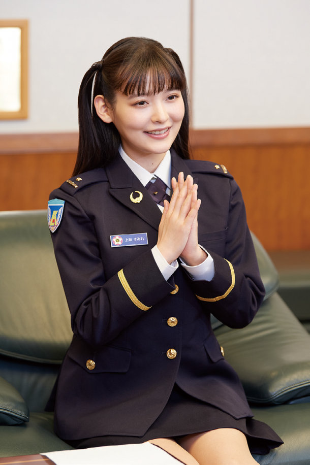 声优上坂瑾,井泽诗织,中村樱 受邀参观日本自卫队