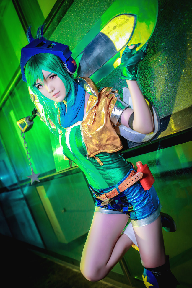 cos英雄联盟电玩勇者锐雯