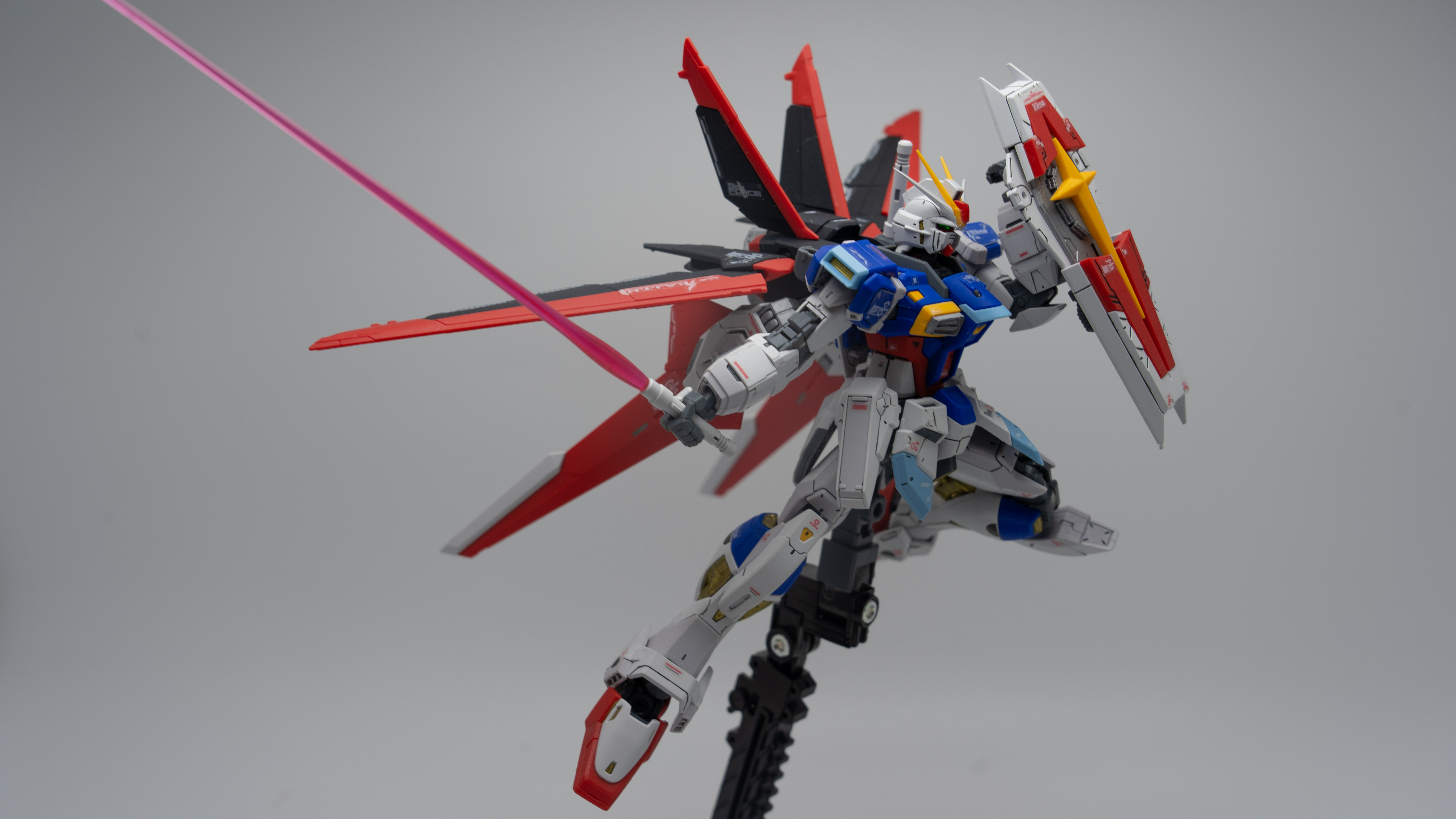 【五一玩胶】素组rg空装脉冲高达 - acfun弹幕视频网 - 认真你就输啦