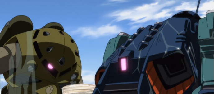 除了之前的水手扎古,还有另一台水手扎古和一台魔蟹.