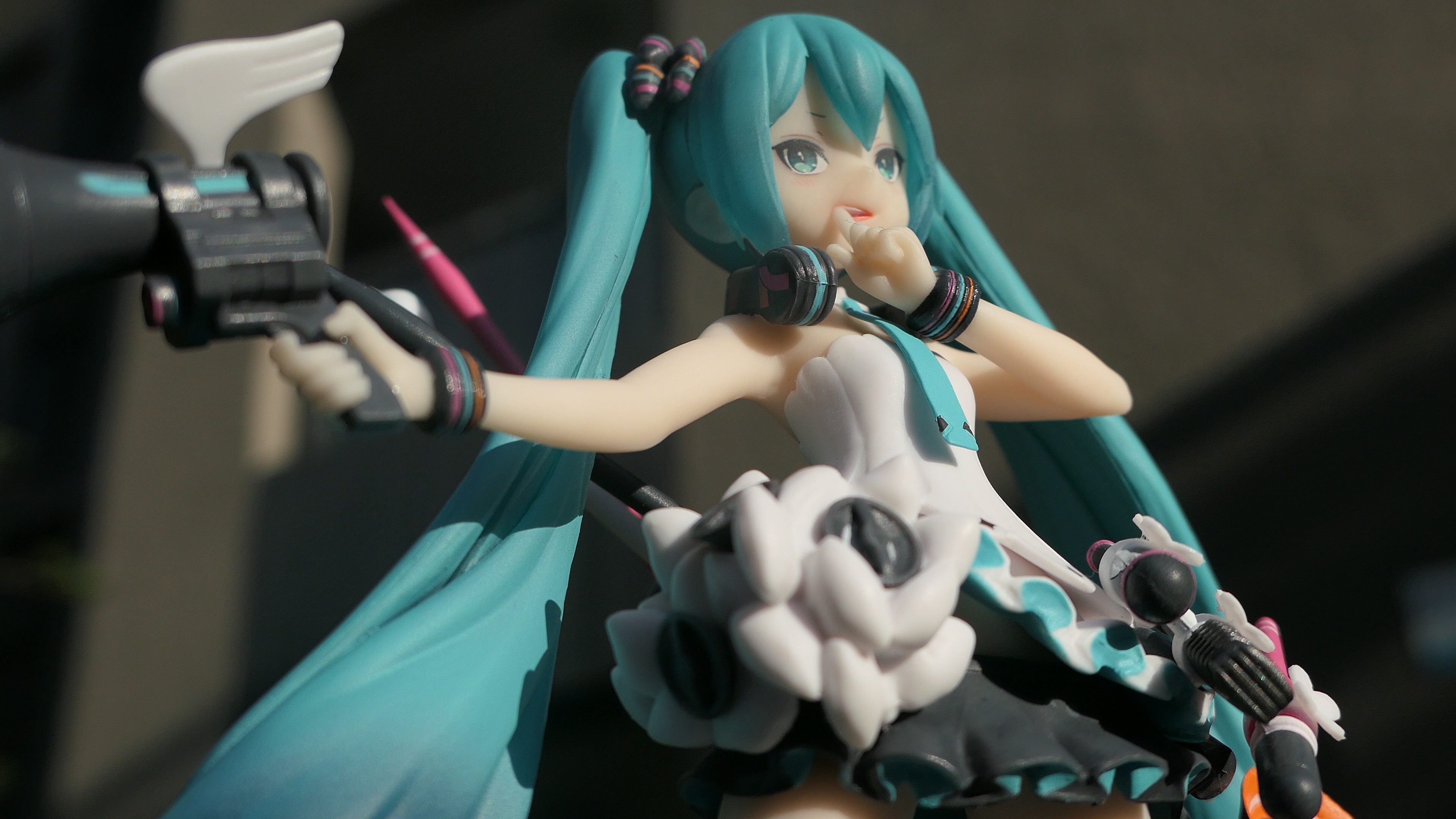 【手办】taito 初音未来 黑星红白原画 限定版 入手报告