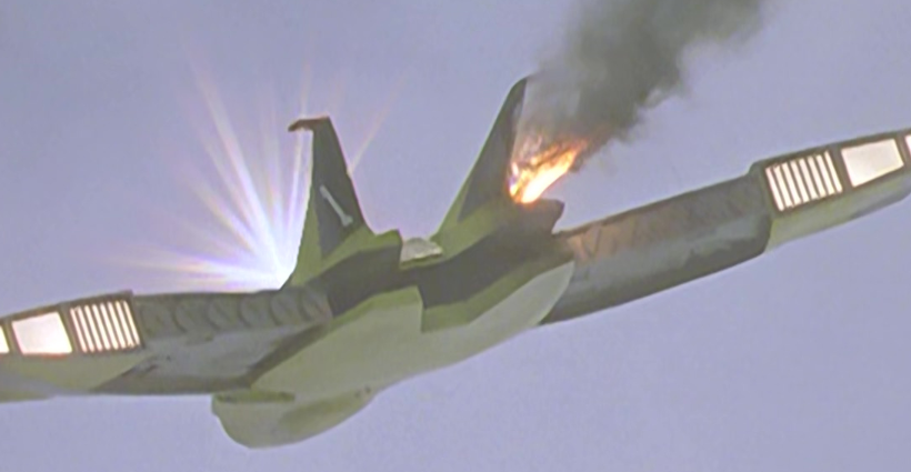 造价便宜,适合坠机要说为什么飞燕一号的出镜率最高,答案当然就是坠机