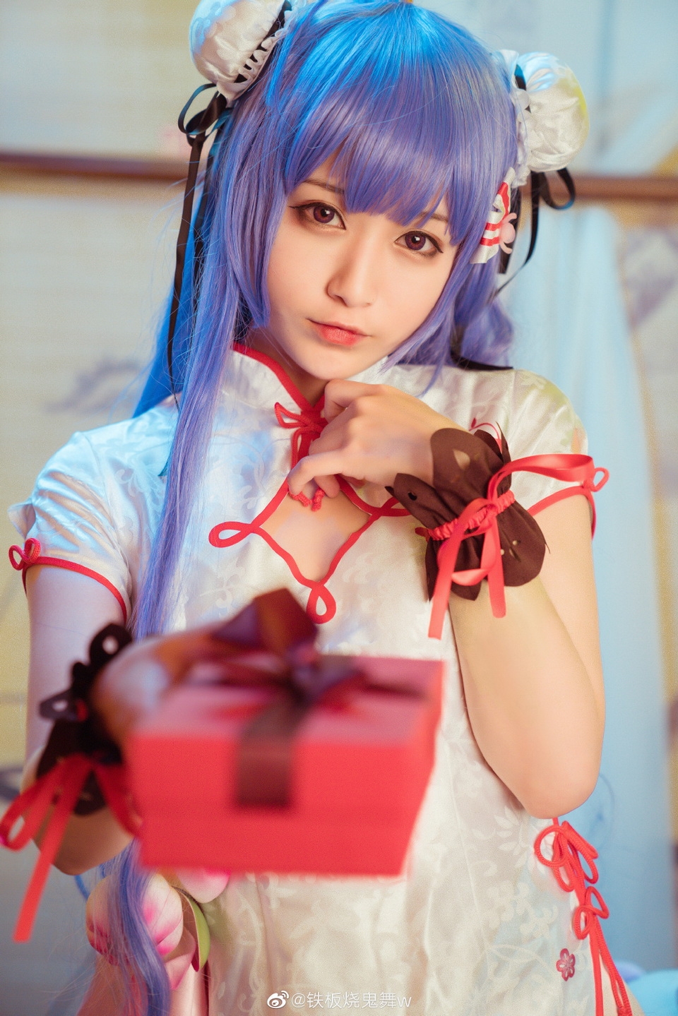 500多个g迟早是你的~更多精品cos领取→vx公众号:娜娜后花园点赞210