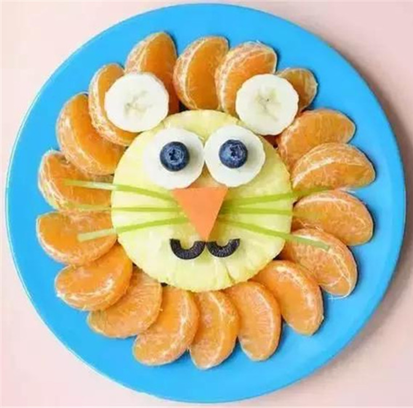 如何做水果拼盘5种常见水果拼盘的花样切法60种水果拼盘鉴赏美到舍不