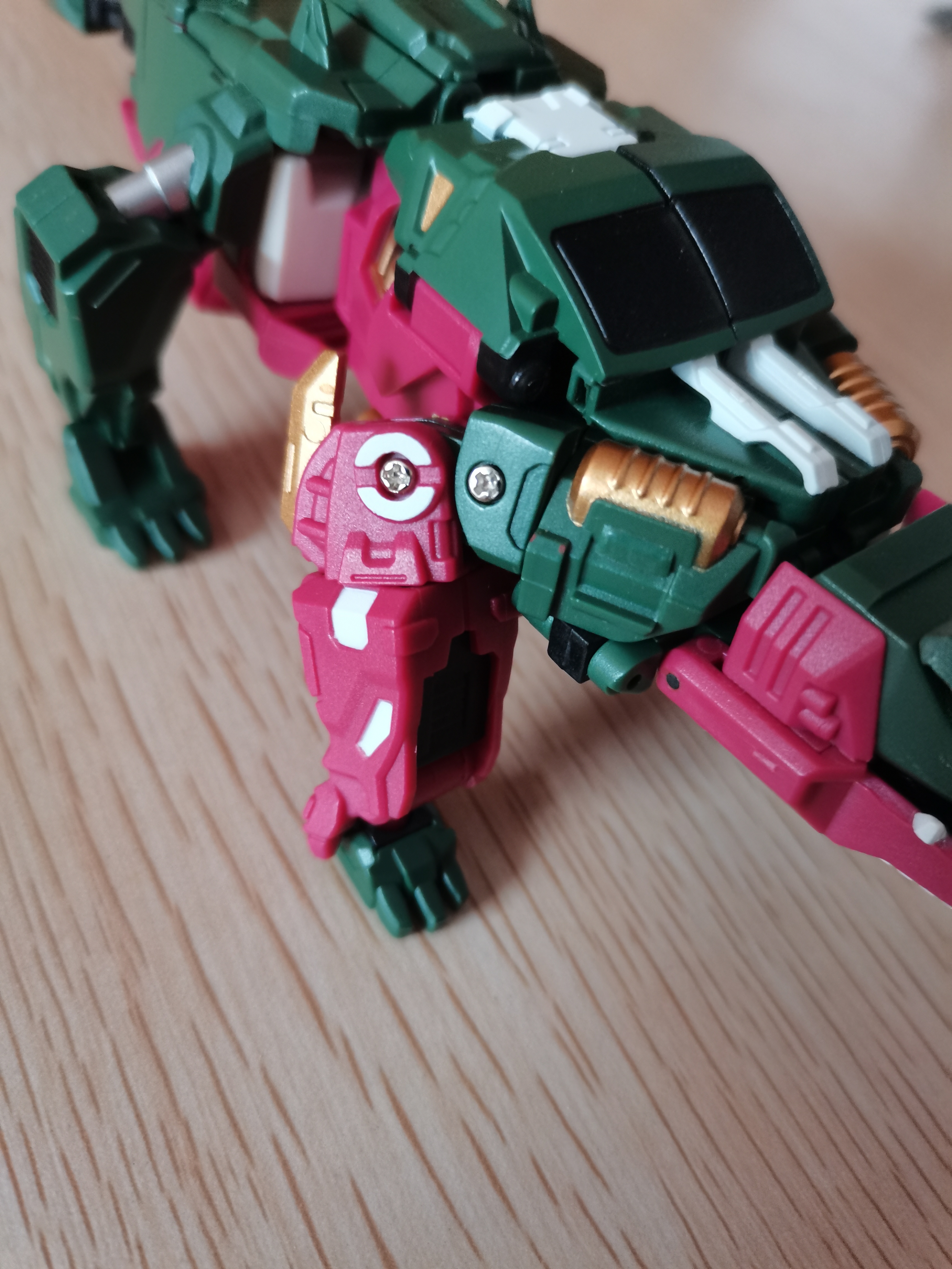 变形金刚玩具之fpj鳄龙 - acfun弹幕视频网 - 认真你就输啦 (?ω?)ノ-