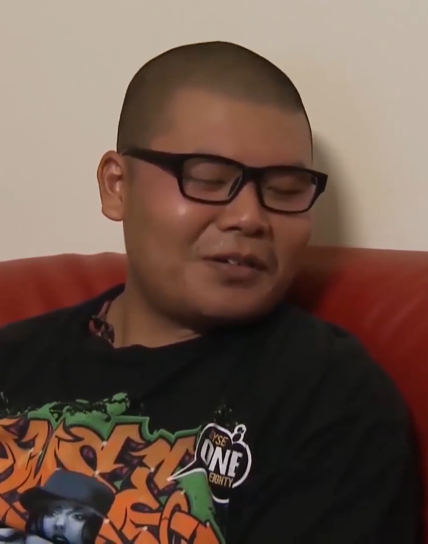 艾丽妮奥特曼pv02人物简介2及其他公开信息