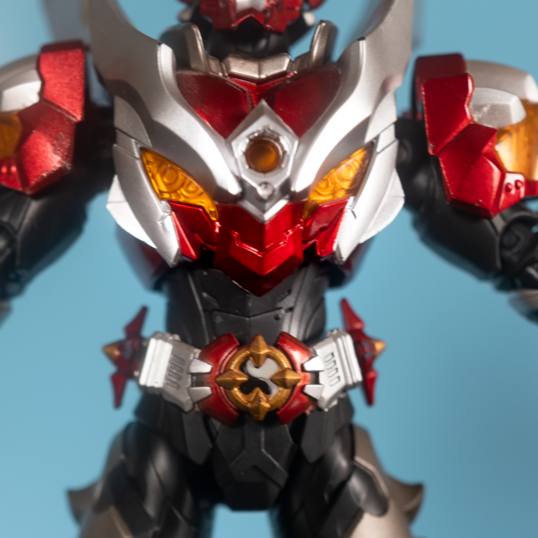 模玩瞎bb奥迪铠甲勇士进化版炎龙侠