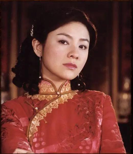 当妈妈10年45岁的胡可崩溃大哭哽咽自曝结婚很后悔