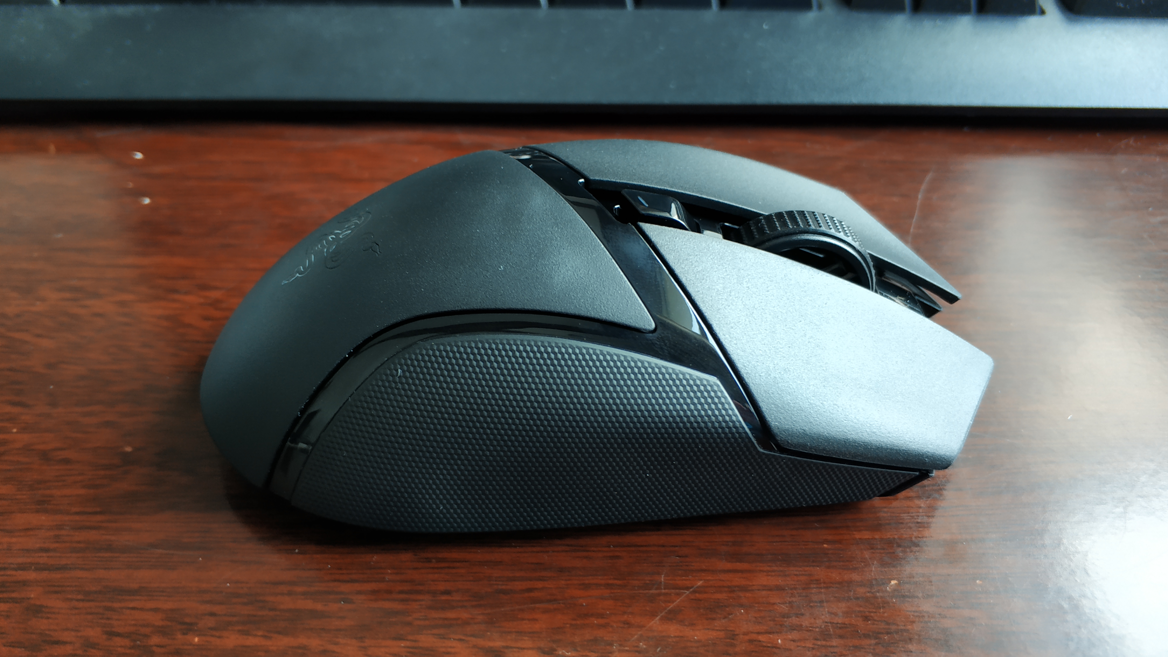 还需打磨的蛇,雷蛇小巴蛇鼠标使用体验