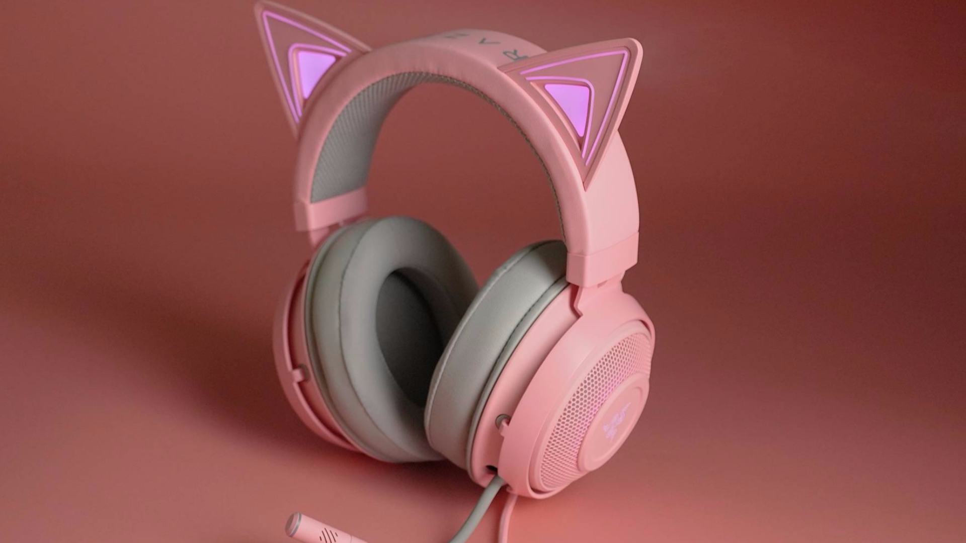 rgb猫耳!雷蛇北海巨妖萌猫版游戏耳机开箱