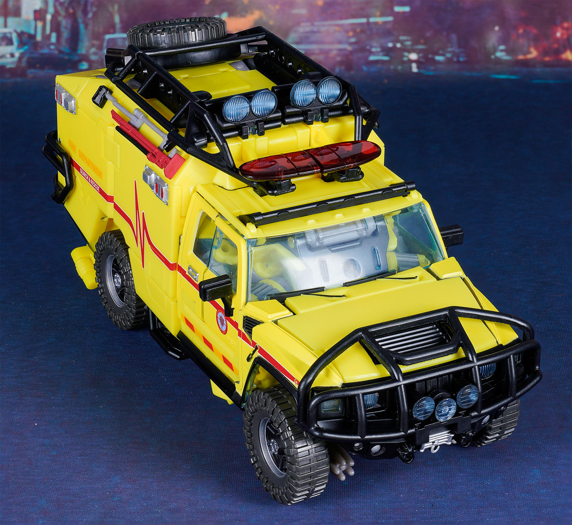 变形金刚 mpm-11 救护车 - acfun弹幕视频网 - 认真你就输啦 (?ω?