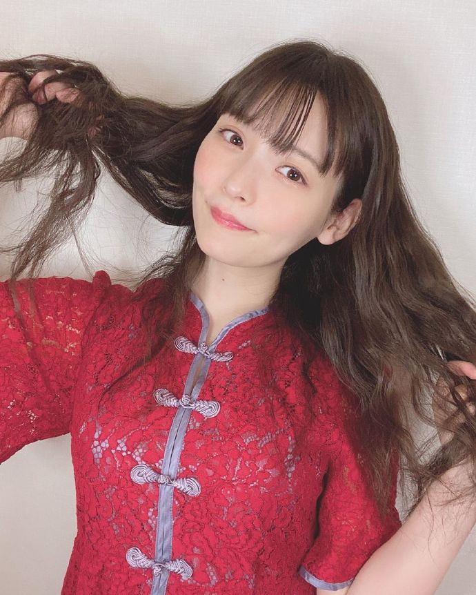 动画声优上坂堇ins近期照片67676767