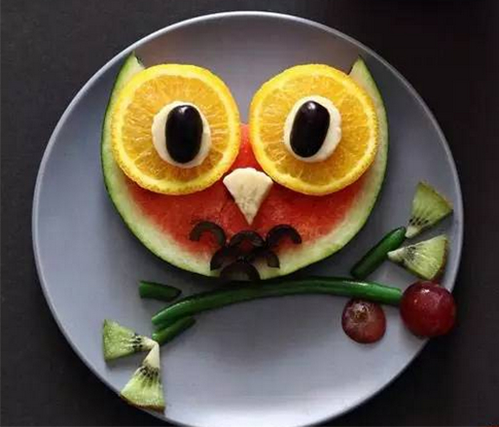 如何做水果拼盘5种常见水果拼盘的花样切法60种水果拼盘鉴赏美到舍不