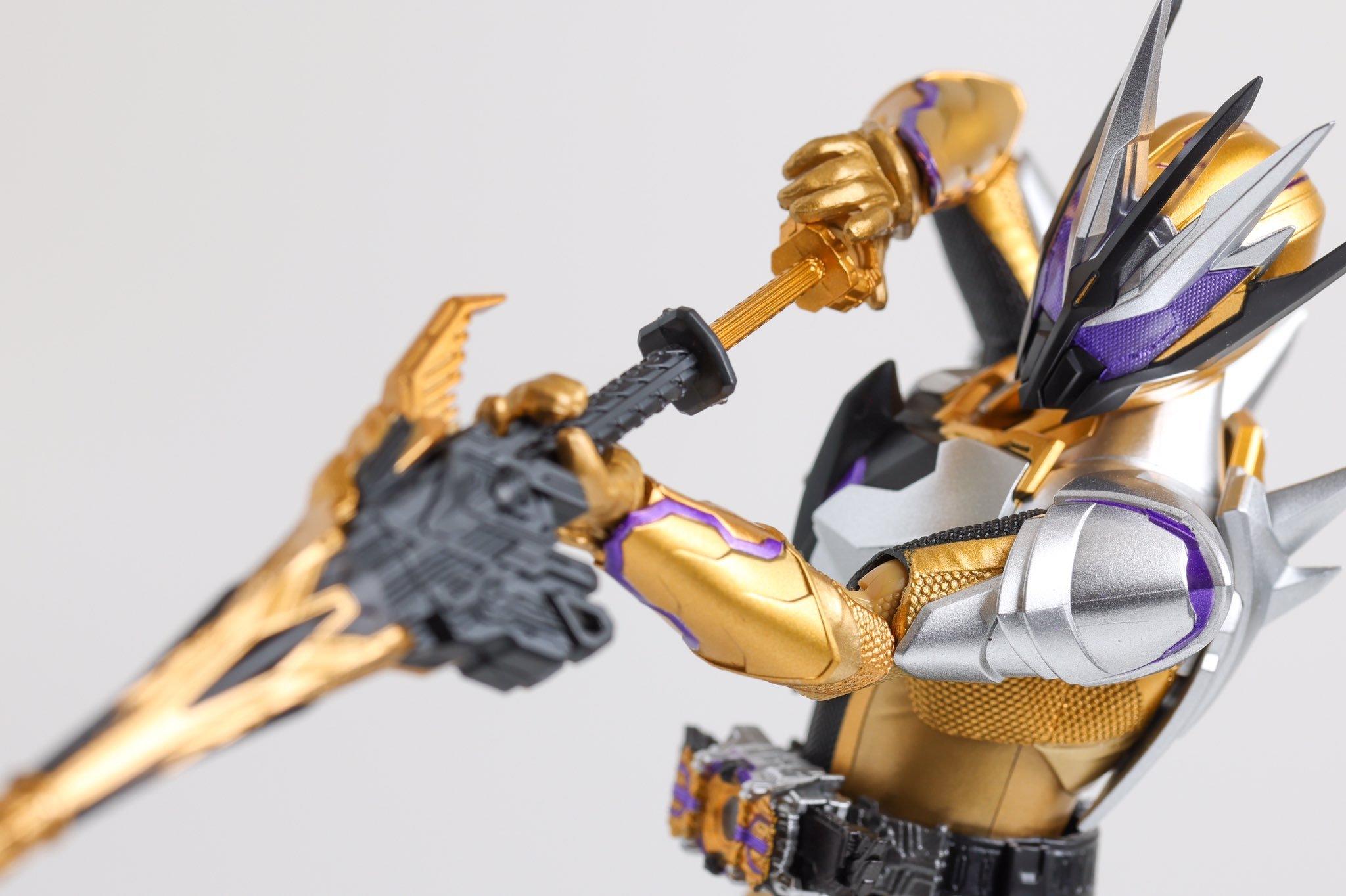 假面骑士01shf假面骑士千骑thouser实拍图