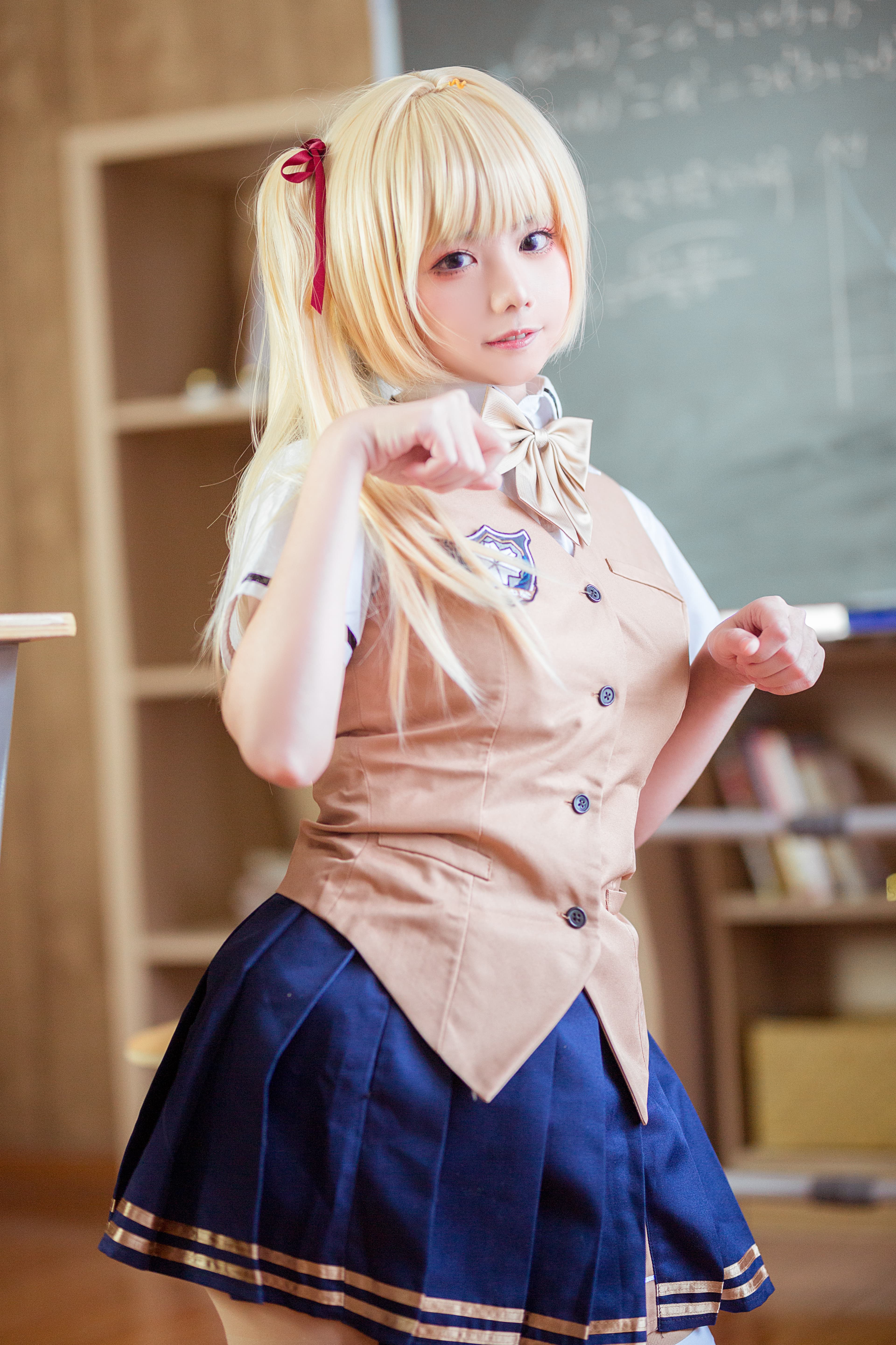 金发萌妹三色绘恋迟菓cos