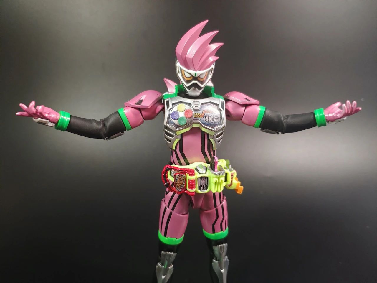 假面骑士exaidsd高达头