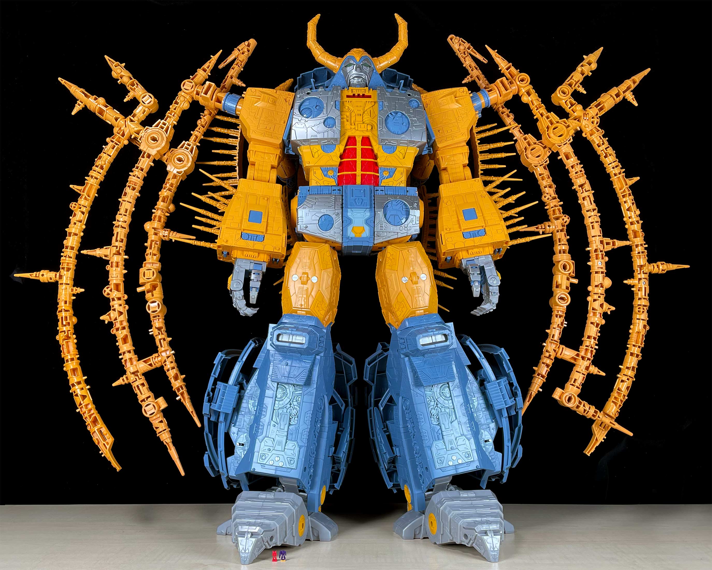 鼠年压轴!孩之宝实验室 变形金刚 宇宙大帝 开箱