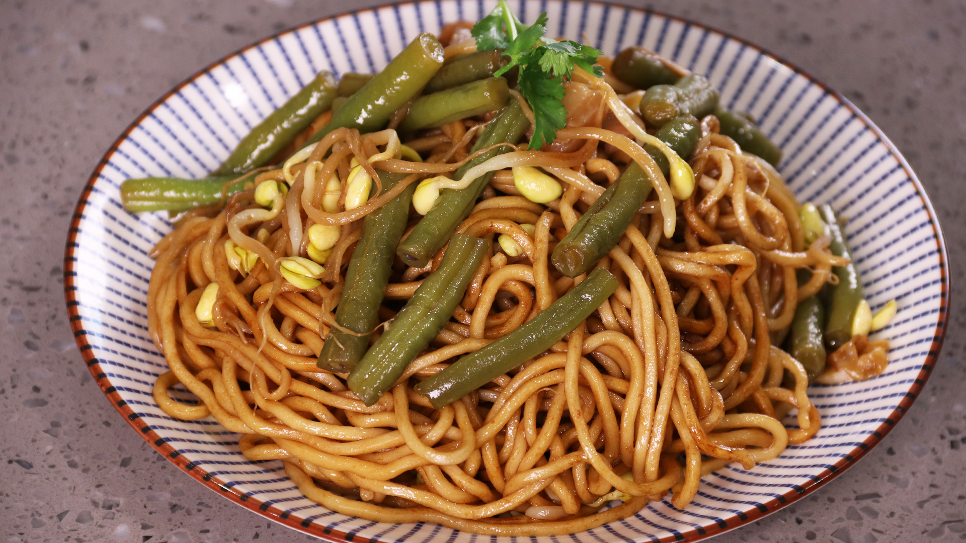 教你河南卤面的家常做法,面条q弹劲道又爽口,1人1碗不够吃!