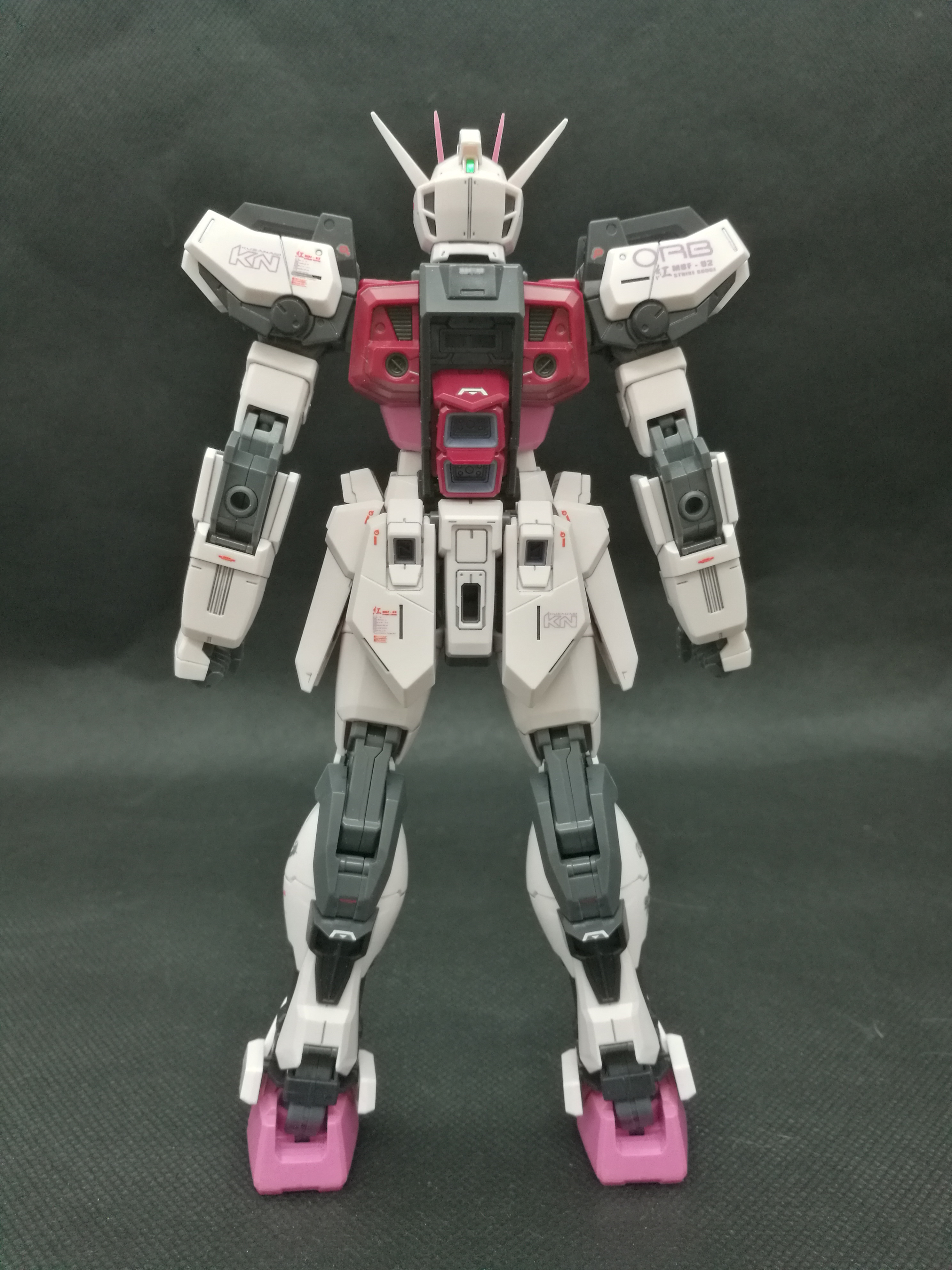 mgmbf02ew454f嫣红强袭凤装背包